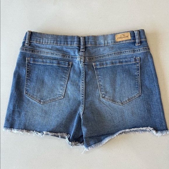 Jordache embroidered flower design adjustable waist shorts size 16 daisy denim - Picture 13 of 17